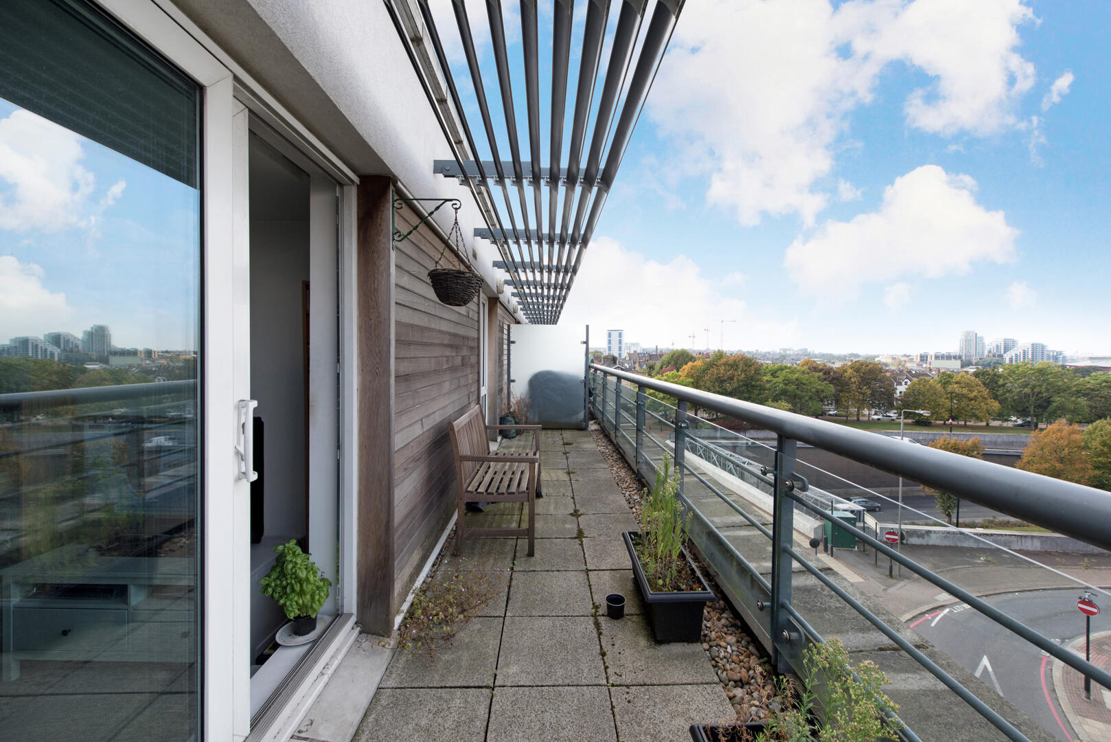 Phoenix Way, Wandsworth, London, SW18